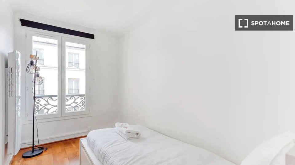 Apartment Paris, 2 beds — photo 11