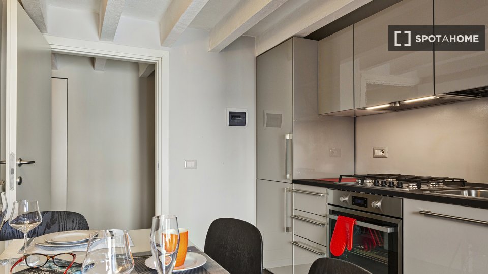Apartment mono Genoa, 55m² — photo 1