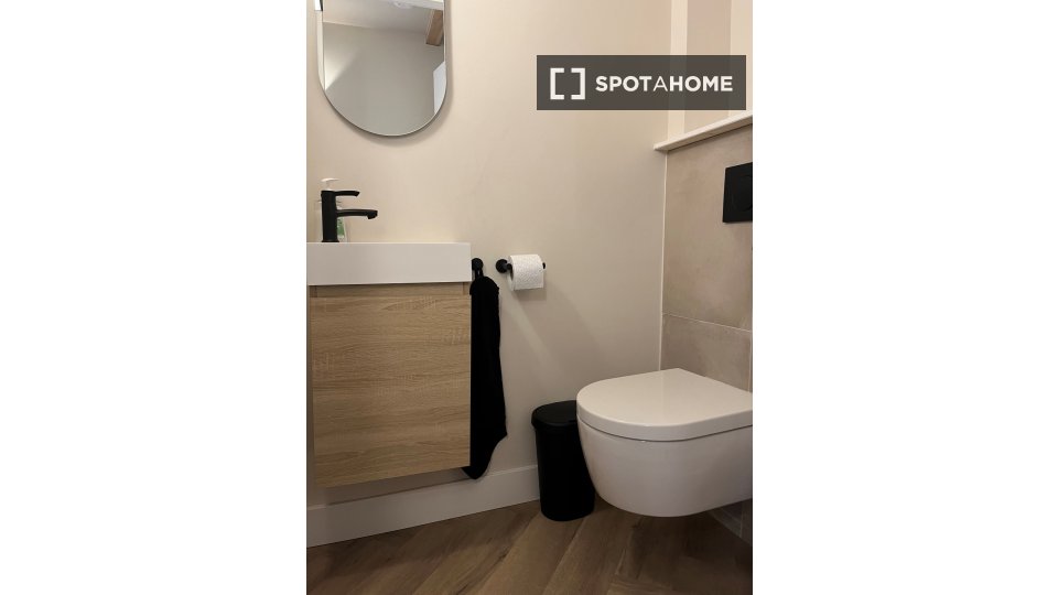 Apartment Amsterdam, 2 beds, 78m² — photo 3