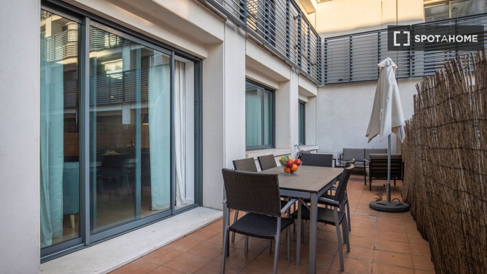 Apartment Lisbon, 2 beds — photo 13