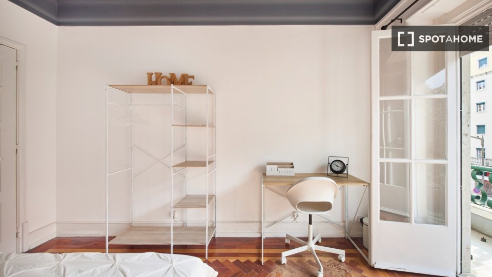 Double room Lisbon, 7 beds — photo 17