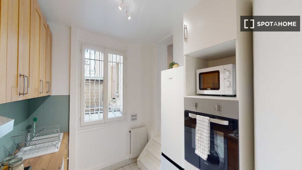 Double room Paris, 4 beds, 90m² — photo 6