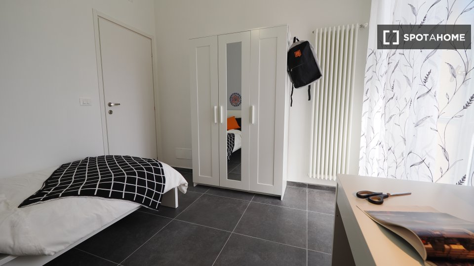Double room Turin, 7 beds — photo 12