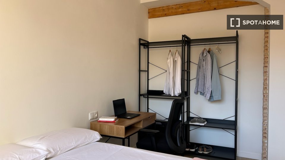 Apartment Valencia, 2 beds — photo 9