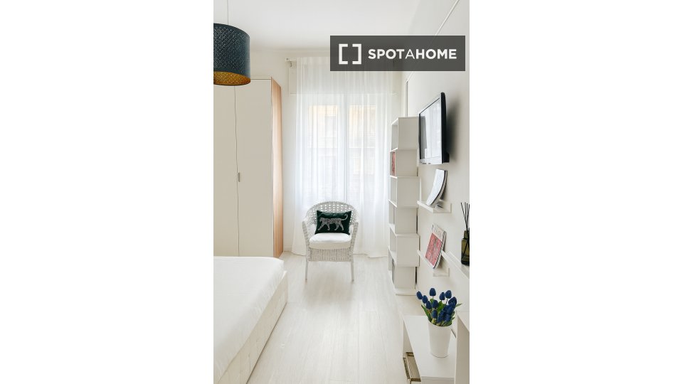 Apartment Milan, 1 bed — photo 29
