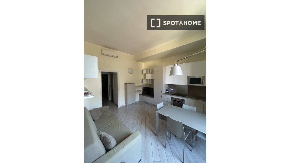 Apartment Milan, 1 bed, 55m² — photo 4