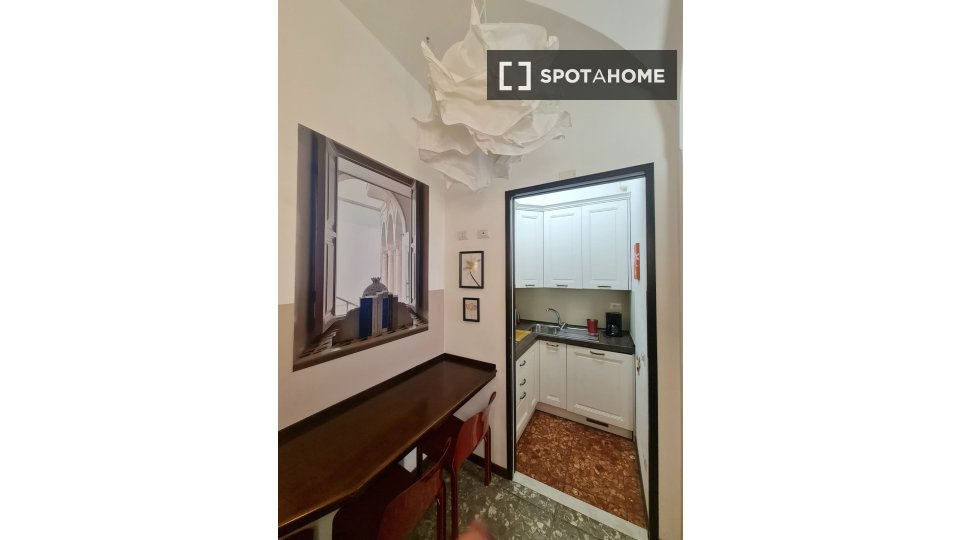Double room Rome, 2 beds, 60m² — photo 4