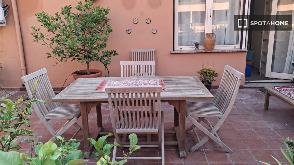 Apartment Rome, 1 bed, 40m² — photo 16