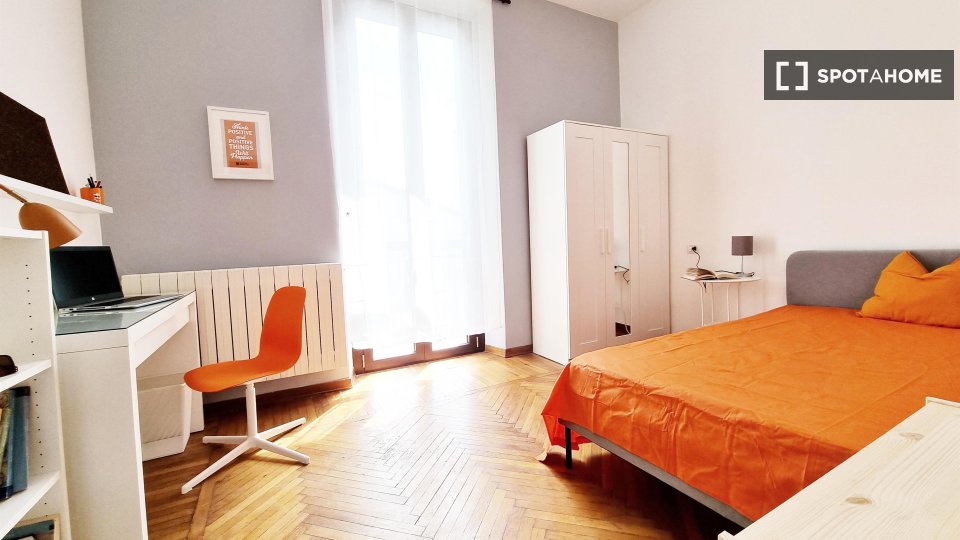 Double room Milan, 4 beds — photo 14