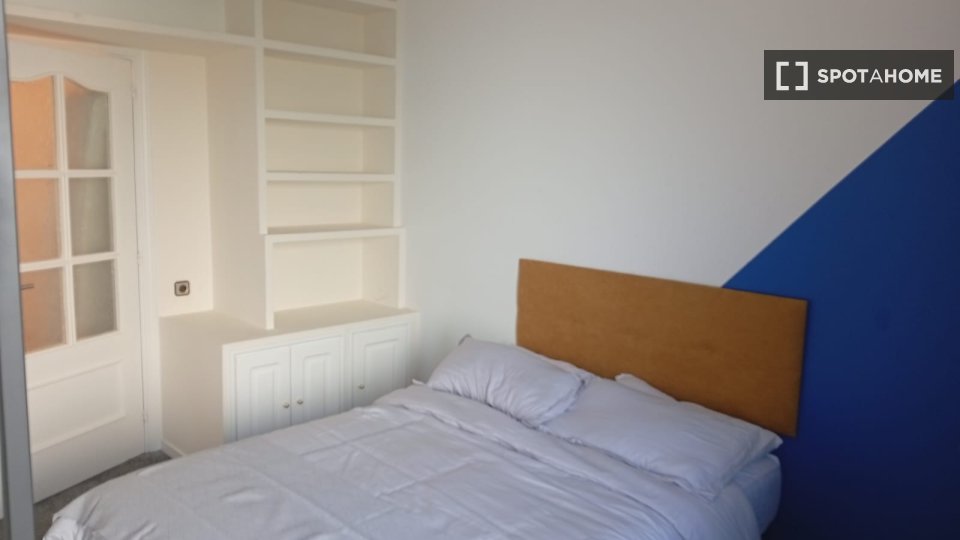Double room Madrid, 8 beds — photo 2