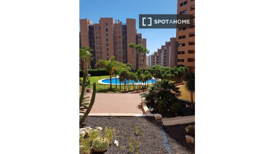 Apartment Alicante, 3 beds, 240m² — photo 16