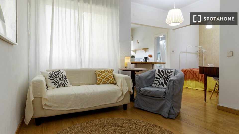 Apartment mono Lisbon, 25m² — photo 12