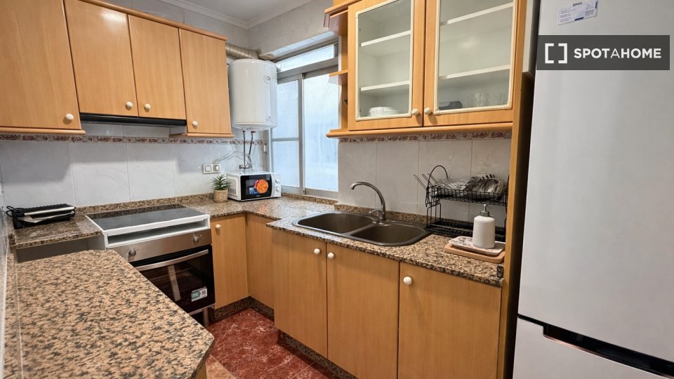 Double room Valencia, 4 beds — photo 12