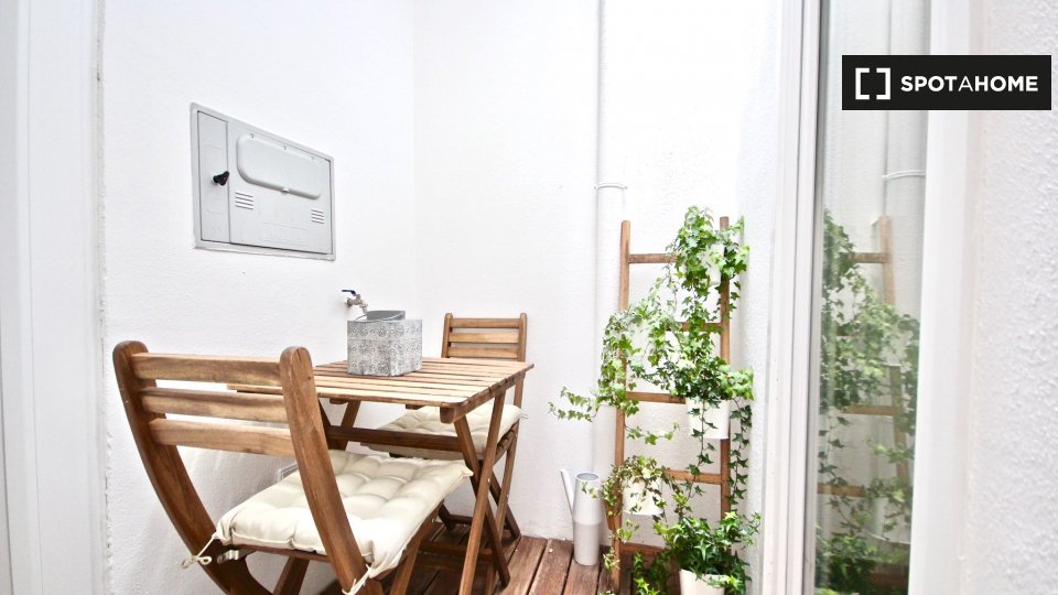 Apartment Lisbon, 2 beds — photo 2