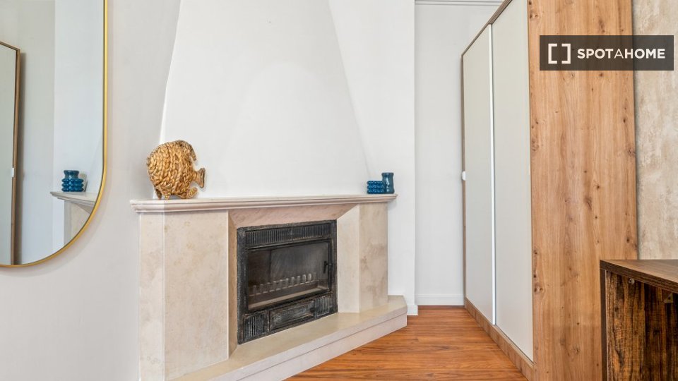 Double room Lisbon, 9 beds — photo 2