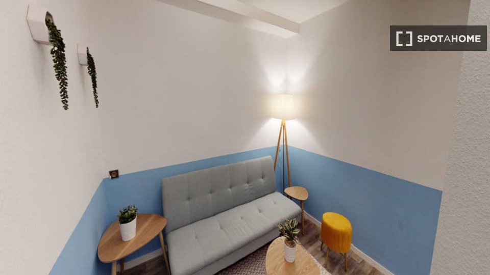 Double room Toulouse, 5 beds, 140m² — photo 4
