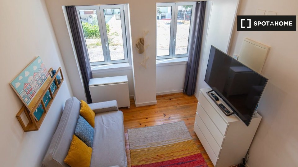 Apartment mono Lisbon, 20m² — photo 10