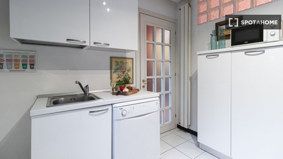 Apartment Milan, 1 bed, 100m² — photo 8