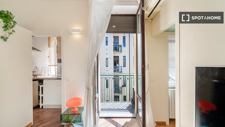 Apartment Milan, 1 bed, 65m² — photo 11