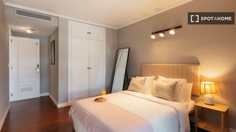 Chambre double Valence, 6 chambres — photo 2