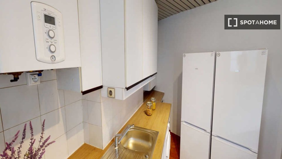 Double room Paris, 5 beds, 90m² — photo 9