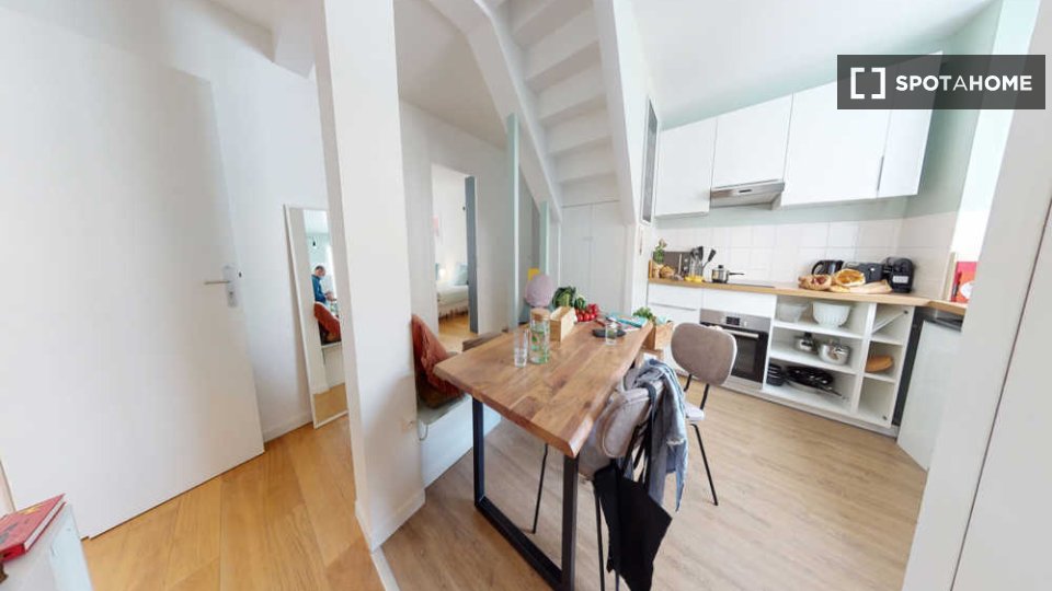 Double room Paris, 6 beds, 110m² — photo 7