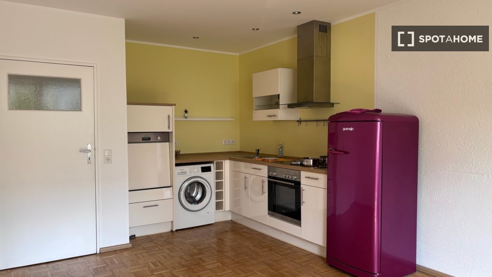 Apartment Berlin, 2 beds, 45m² — photo 3