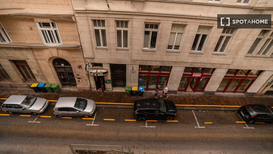 Double room Budapest, 3 beds — photo 15