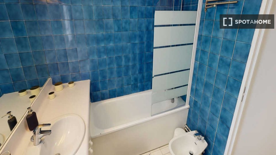 Double room Paris, 4 beds, 80m² — photo 14