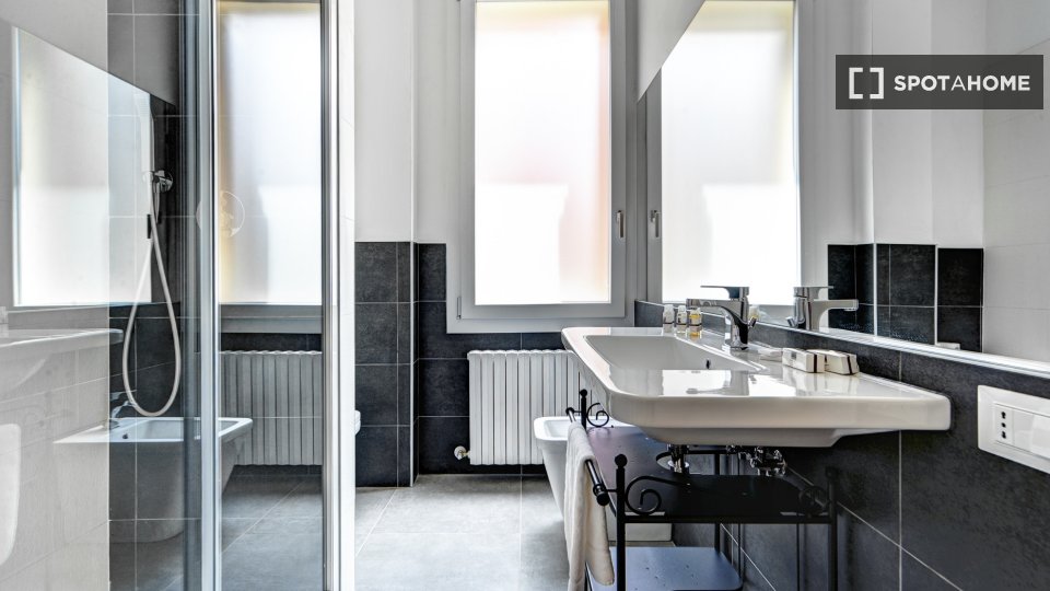 Apartment Bologna, 1 bed — photo 10