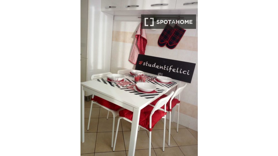 Double room Brescia, 3 beds — photo 13