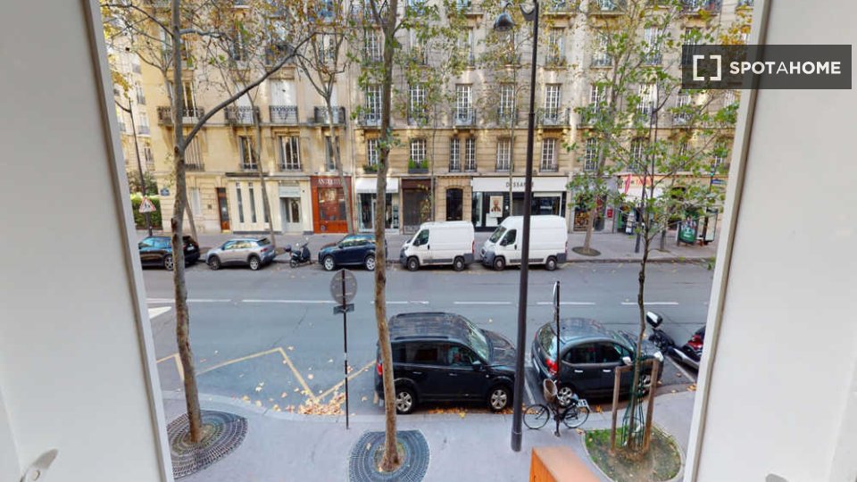 Double room Paris, 4 beds, 80m² — photo 6