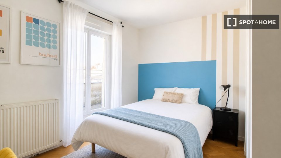Chambre double Paris, 4 chambres — photo 20