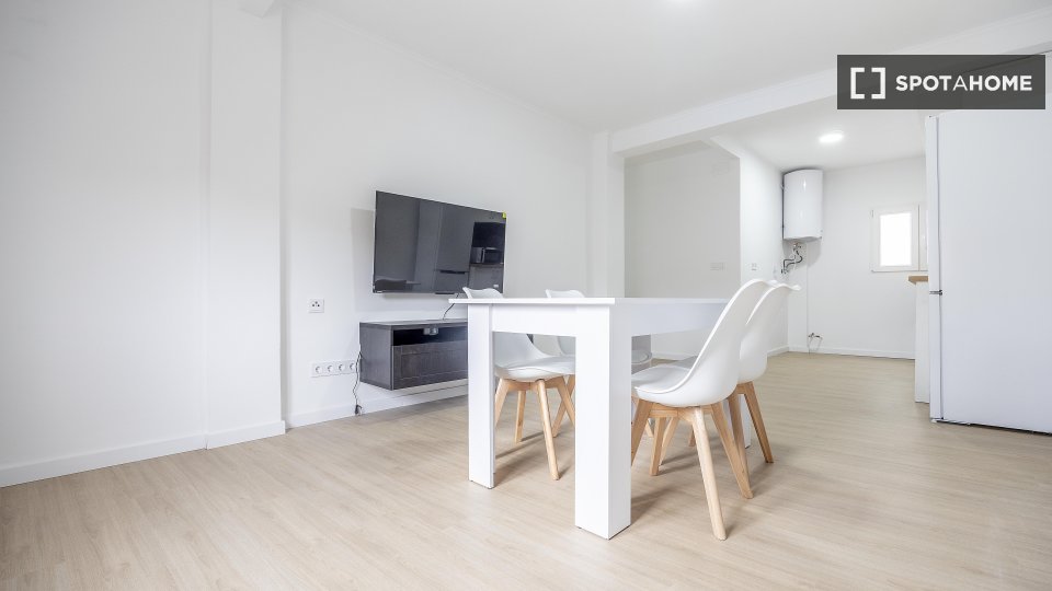 Chambre double Valence, 4 chambres, 100m² — photo 8