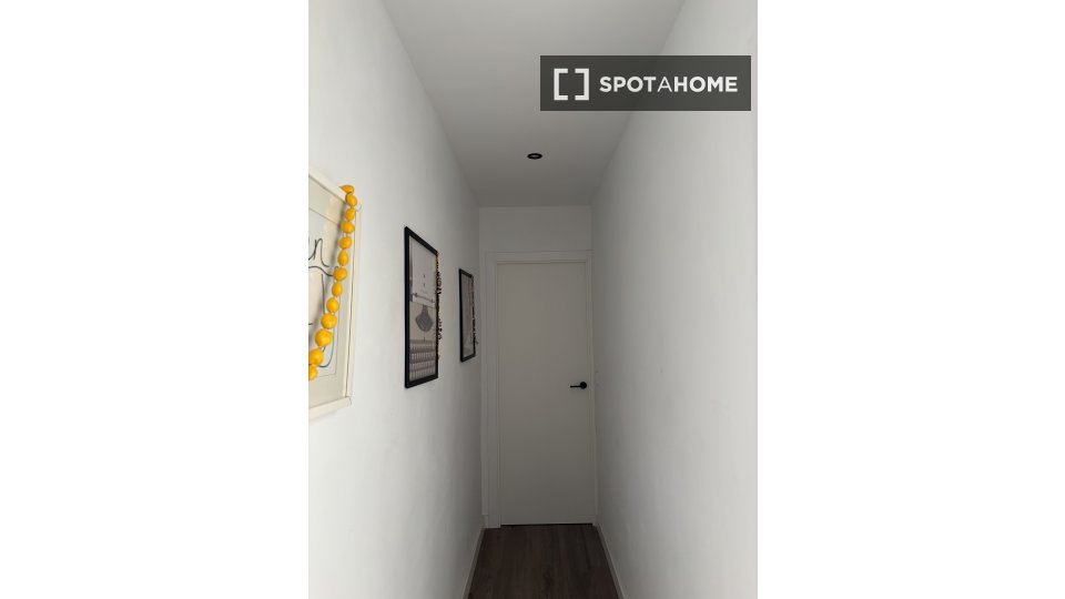 Double room Valencia, 2 beds — photo 4