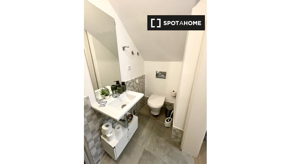 Apartment mono Lisbon, 40m² — photo 9