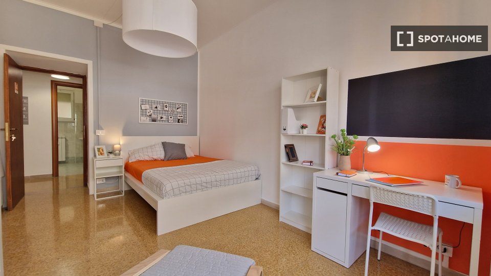 Double room Rome, 5 beds — photo 26