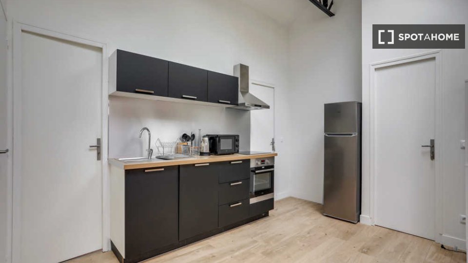 Double room Lille, 4 beds, 80m² — photo 10