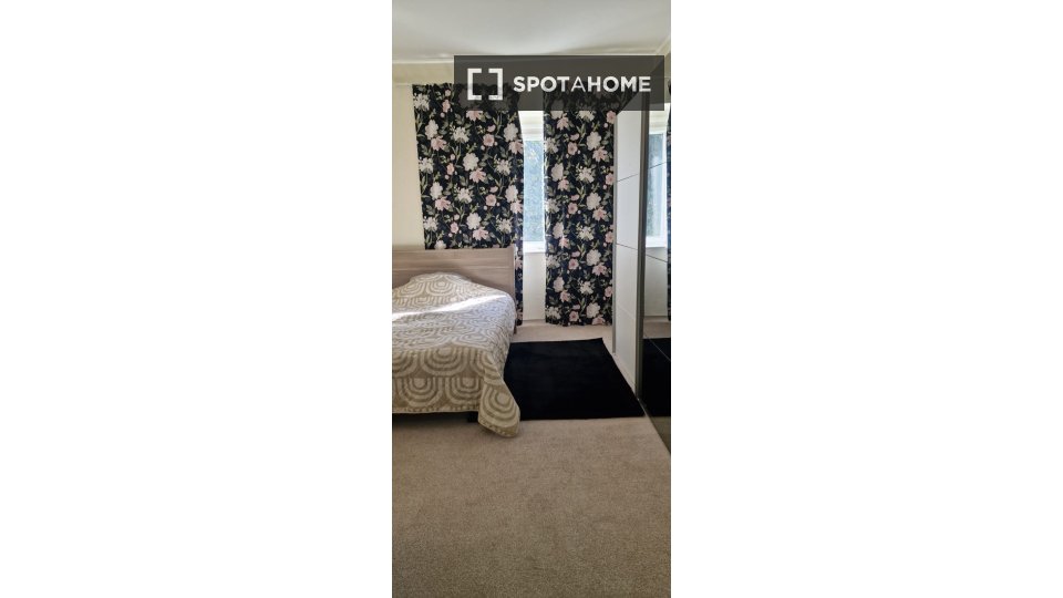 Double room Berlin, 2 beds, 20m² — photo 10