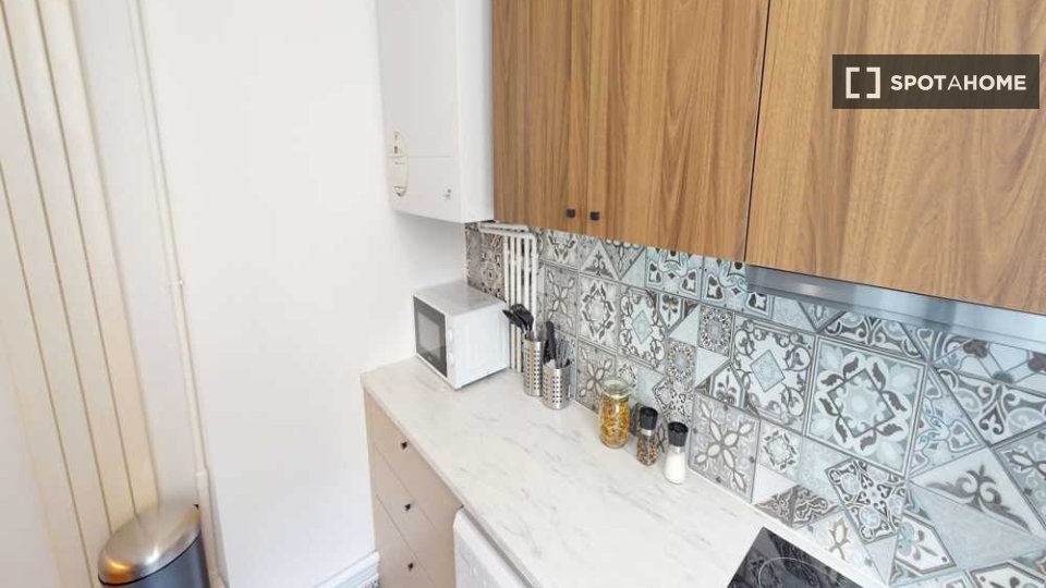 Double room Paris, 5 beds, 110m² — photo 10