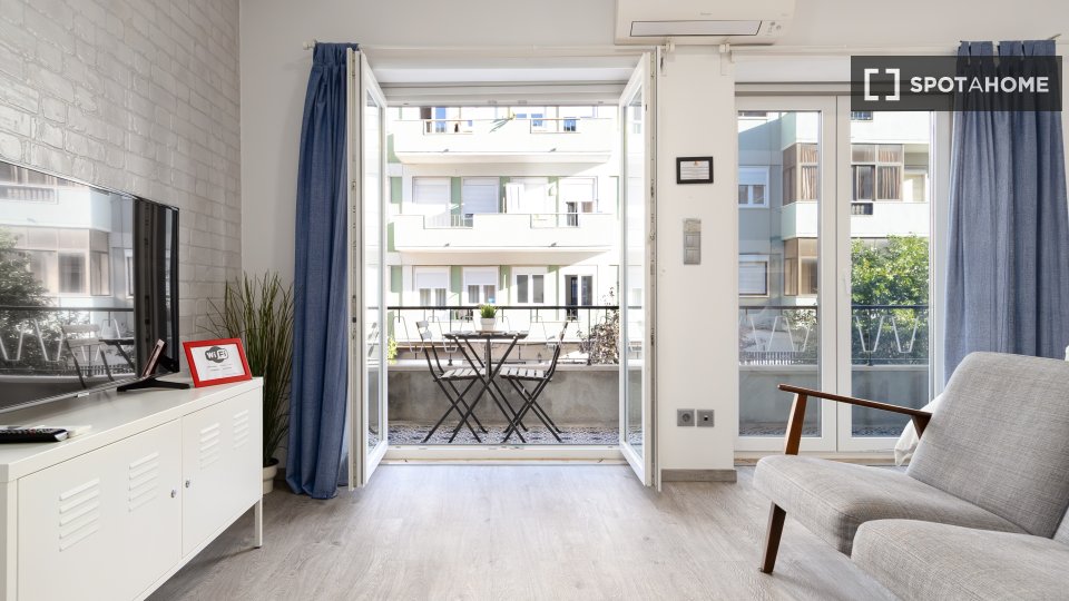 Apartment mono Lisbon, 25m² — photo 24