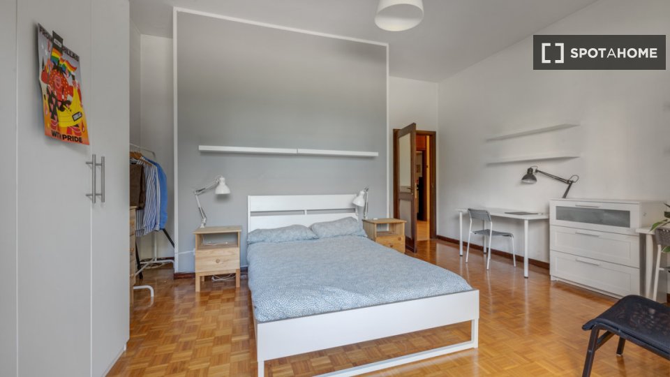 Double room Milan, 3 beds, 93m² — photo 9