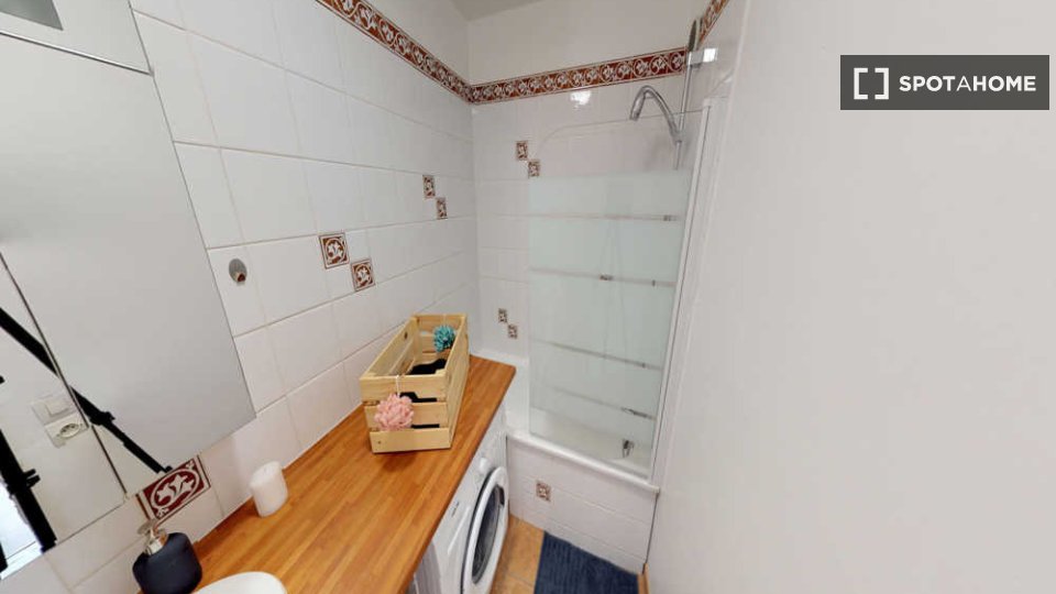 Double room Lille, 4 beds, 70m² — photo 6