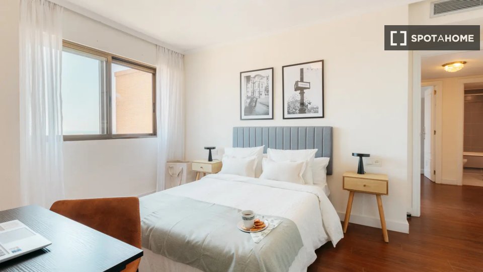 Double room Valencia, 6 beds — photo 10