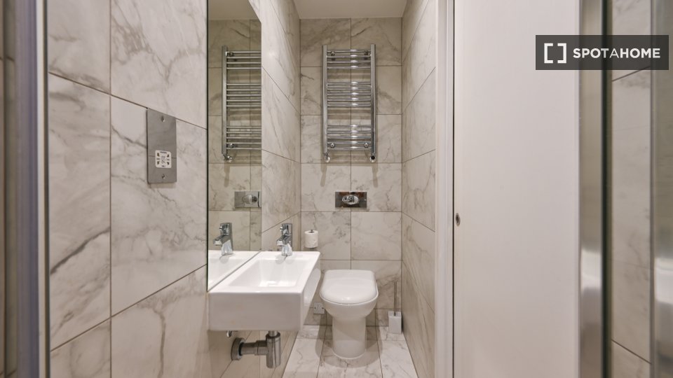 Apartment mono London — photo 3