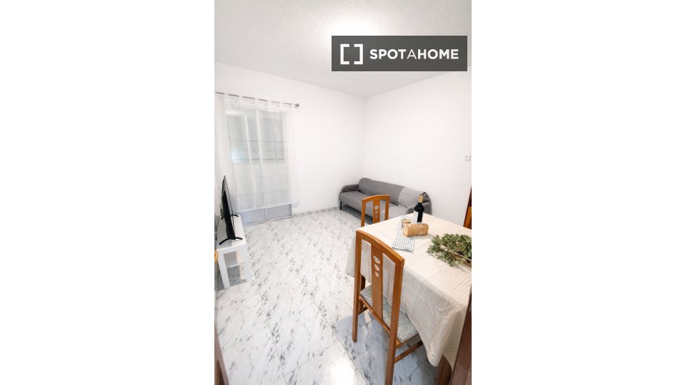 Apartment Madrid, 3 beds, 80m² — photo 1