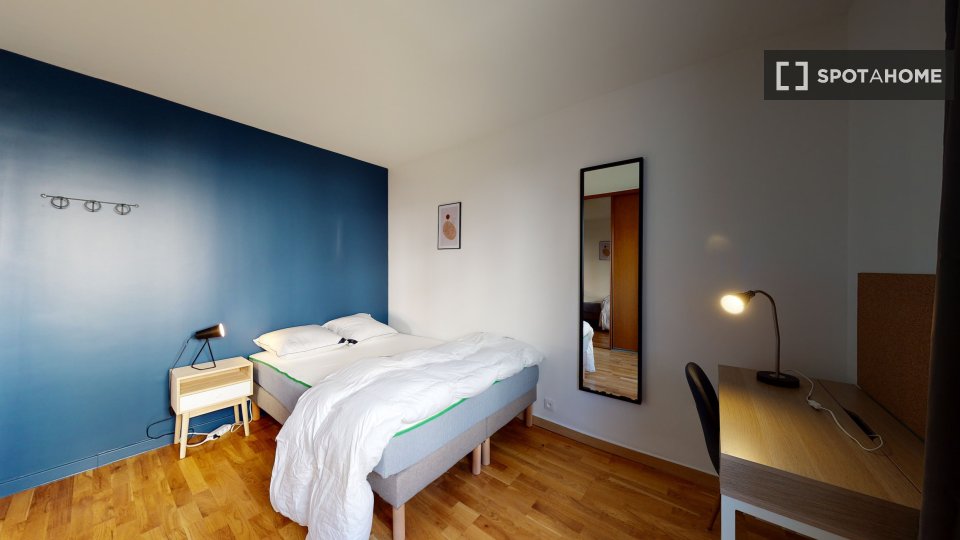 Double room Paris, 10 beds — photo 11