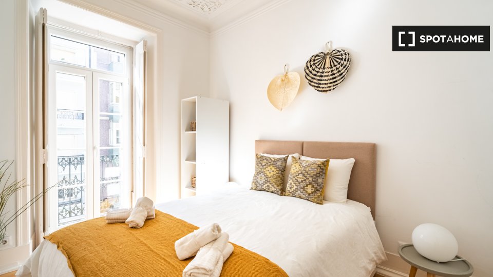 Apartment Lisbon, 2 beds — photo 14