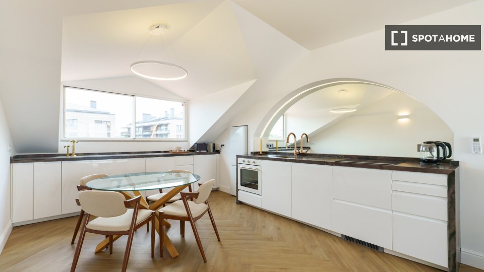 Apartment Lisbon, 2 beds, 100m² — photo 5