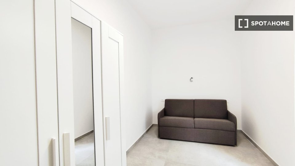 Apartment mono Milan, 16m² — photo 71